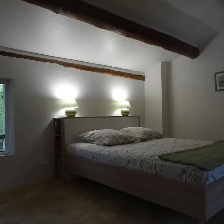 Holiday home Un Bastidon Provencal
