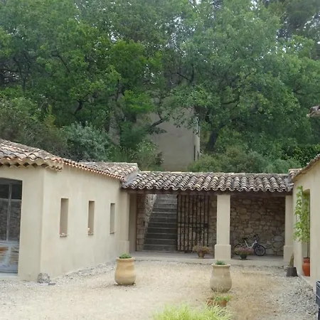 Holiday home Un Bastidon Provencal